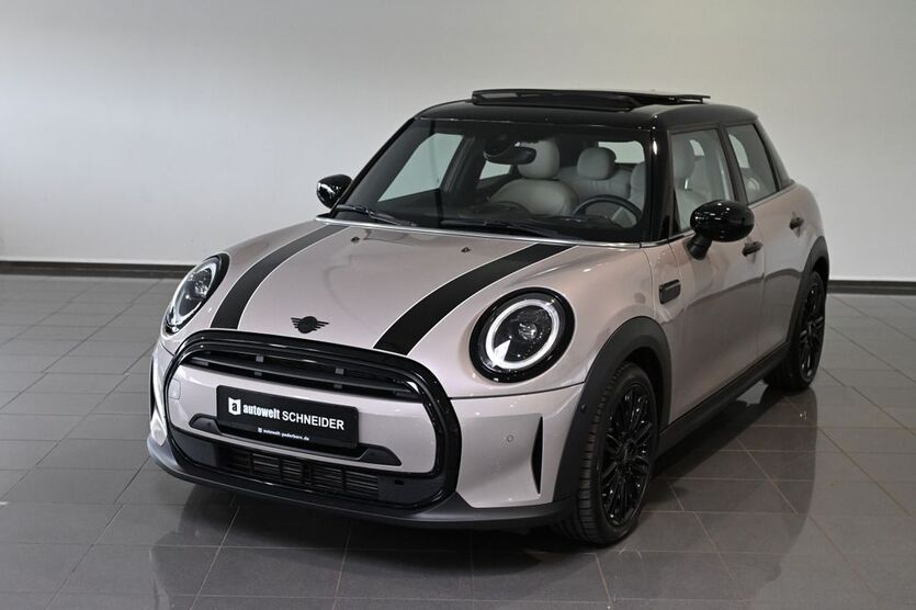 Mini Cooper 39.892 km 26.750 € Paderborn 33100