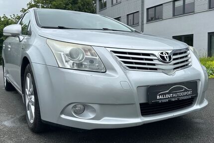 Toyota Avensis 228.000 km 3.999 &euro; Lippstadt 59557