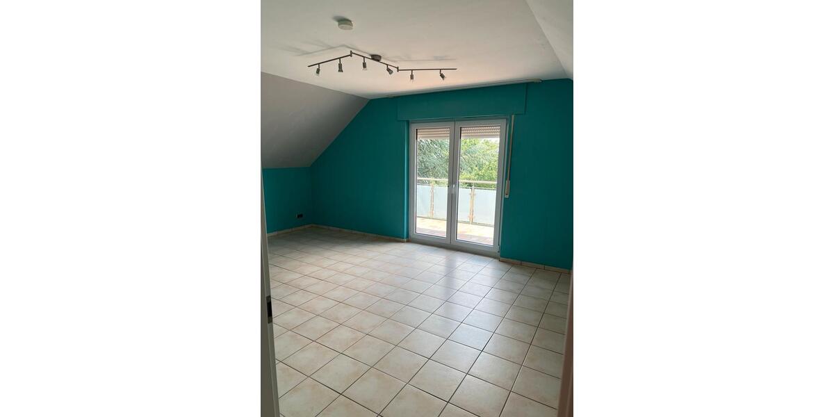 Dachgeschoßwohnung Paderborn Neuenbeken - 2 Zimmer, 80 m&sup2;, 795&euro; | Angebot:27585759