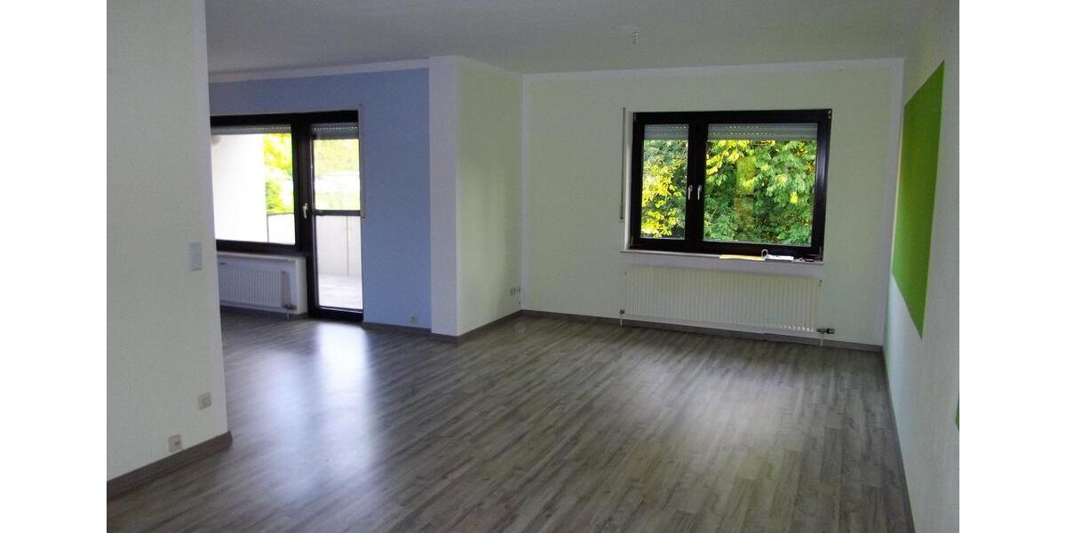 Eigentumswohnung, vermietet, in Bad Meinberg 3 ZKBB Stellplatz 3 zimmer