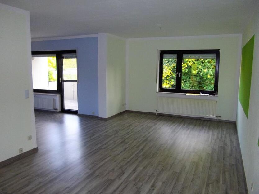Eigentumswohnung, vermietet, in Bad Meinberg 3 ZKBB Stellplatz 3 zimmer