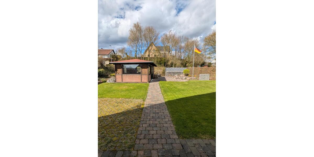 Mehrfamilienhaus, Wohnhaus Steinheim - 9 Zimmer, 200 m&sup2;, 398.000&euro; | Angebot:27400810