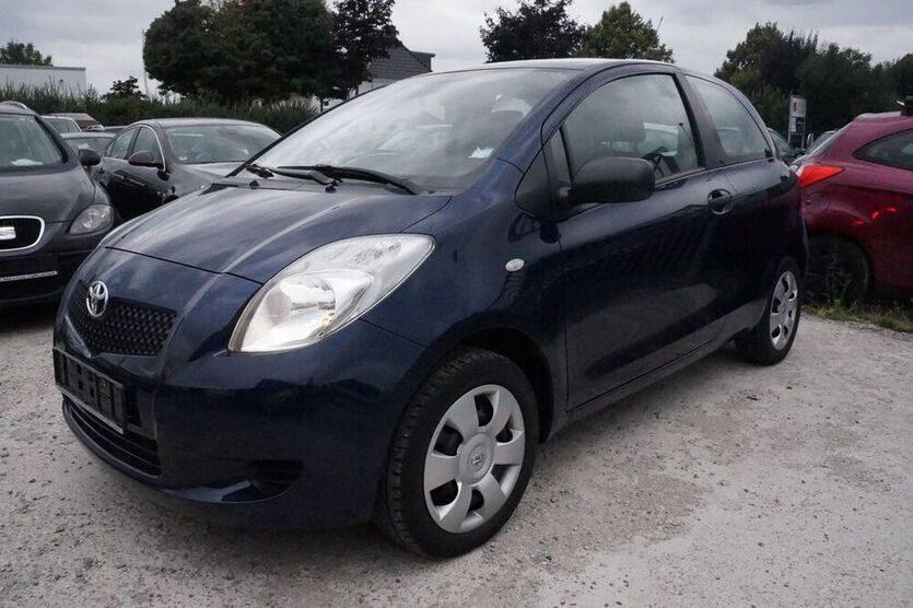 Yaris