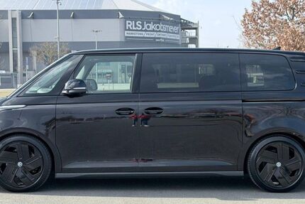 VW ID. Buzz 24.000 km 65.490 &euro; Paderborn 33102