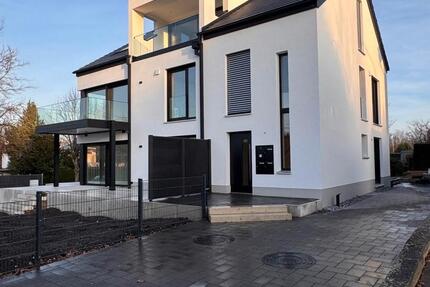 Wohnung Paderborn - 2 Zimmer, 98 m&sup2;, 1.400&euro; | Angebot:25330786