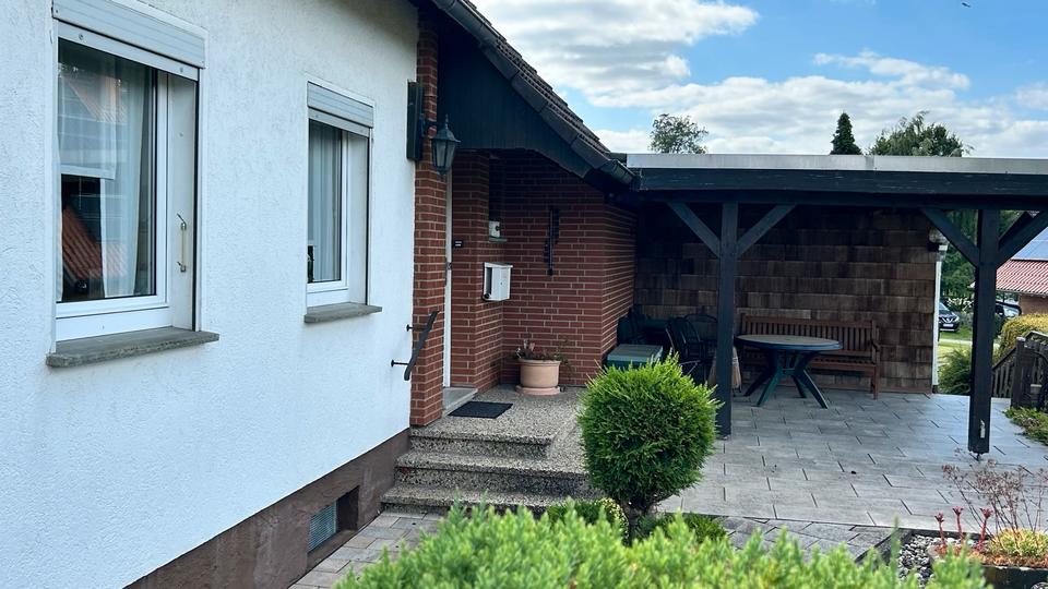 Einfamilienhaus Bad Driburg - 7 Zimmer, 160 m&sup2;, 175.000&euro; | Angebot:27295997