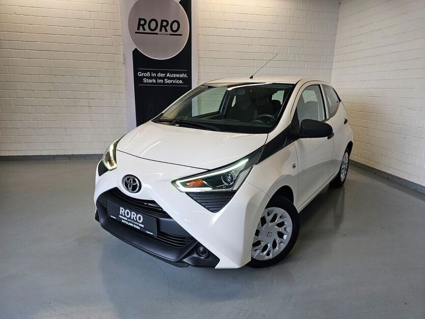 Aygo (X)