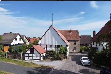 Haus Detmold - 12 Zimmer, 250 m&sup2;, 100.000&euro; | Angebot:26730254