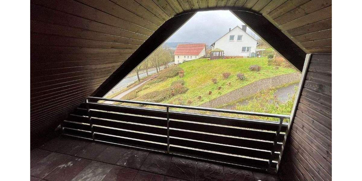 Etagenwohnung Horn-Bad Meinberg Billerbeck - 5 Zimmer, 167 m&sup2;, 999&euro; | Angebot:25771949