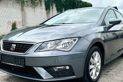 Seat Leon 141.800 km 12.499 € Paderborn 33104