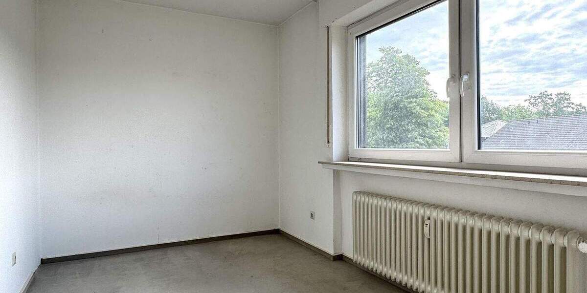 Mehrfamilienhaus, Wohnhaus Schloß Holte-Stukenbrock Stukenbrock - 1 Zimmer, 184 m&sup2;, 399.000&euro; | Angebot:25734222