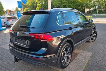 VW Tiguan 108.000 km 17.500 &euro; Salzkotten 33154