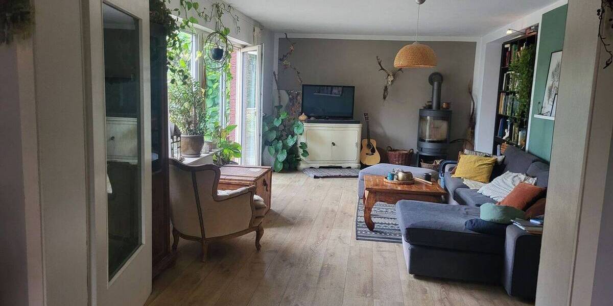 Bungalow Willebadessen - 6 Zimmer, 184 m&sup2;, 320.000&euro; | Angebot:26789816
