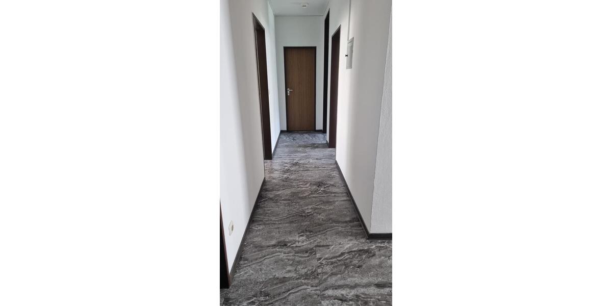 Erdgeschoßwohnung Paderborn - 4 Zimmer, 81 m&sup2;, 186.000&euro; | Angebot:26327122