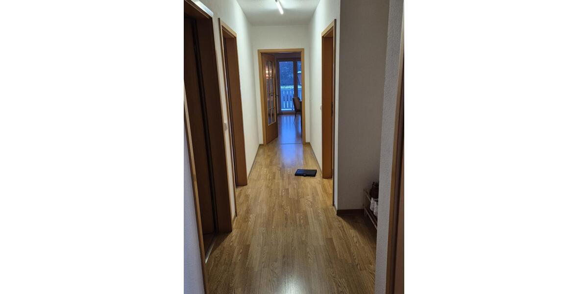Dachgeschoßwohnung Paderborn - 3 Zimmer, 91 m&sup2;, 750&euro; | Angebot:25571549