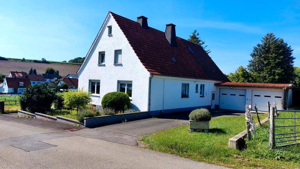 Einfamilienhaus Marsberg - 7 Zimmer, 190 m&sup2;, 210.000&euro; | Angebot:26135791