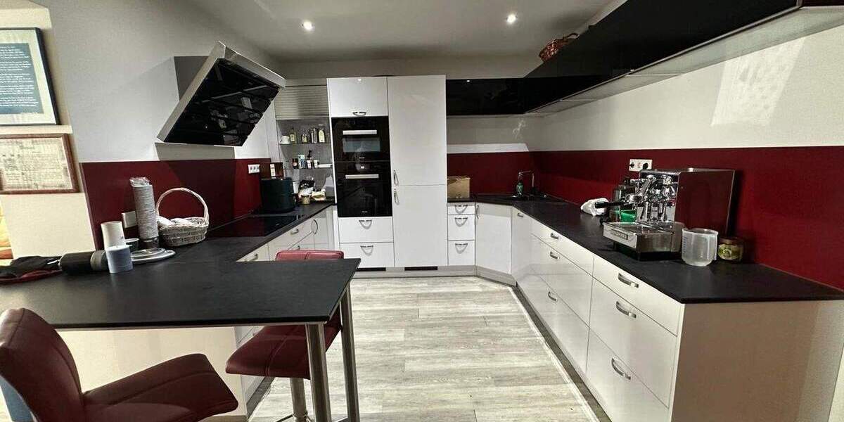 Mehrfamilienhaus, Wohnhaus Detmold Pivitsheide - 9 Zimmer, 225 m&sup2;, 685.000&euro; | Angebot:22861945