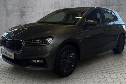 Skoda Fabia 5.500 km 20.990 &euro; Bad Driburg 33014