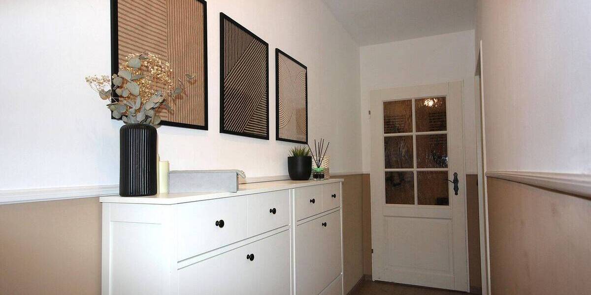 Exklusive Eigentumswohnung mit Swimmingpool & Sauna 4 zimmer