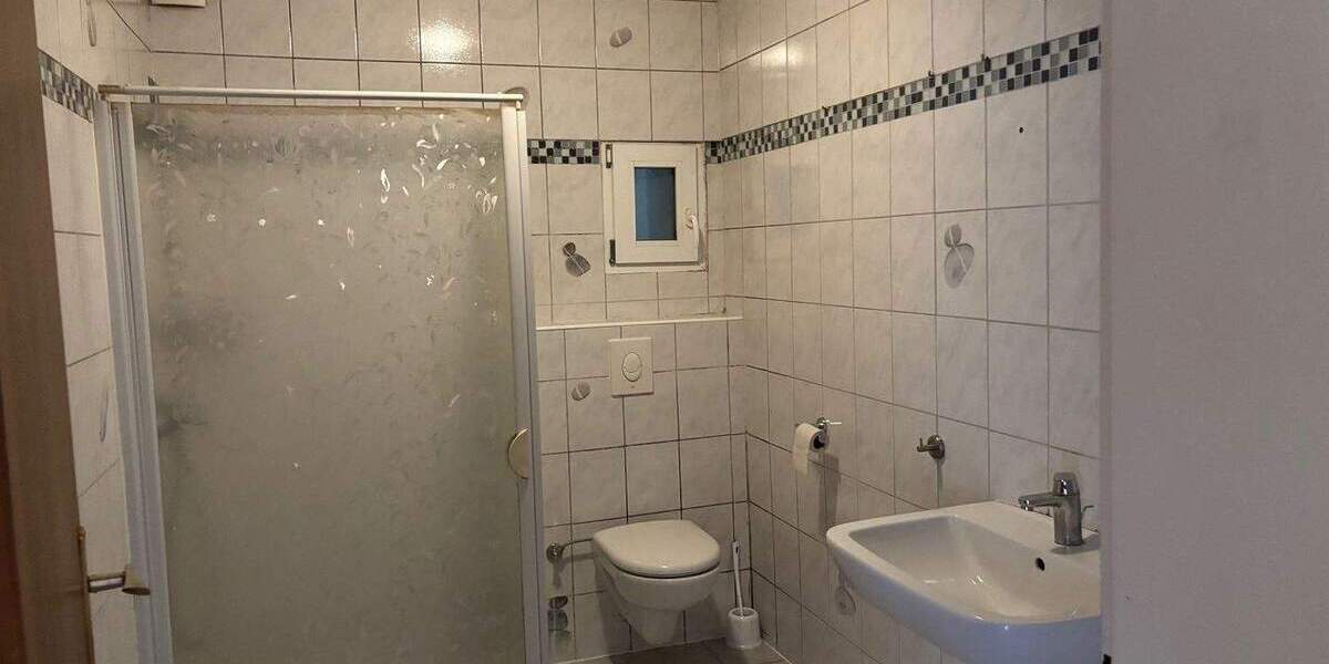 Mehrfamilienhaus, Wohnhaus Büren Ahden - 8 Zimmer, 260 m&sup2;, 235.000&euro; | Angebot:25669557