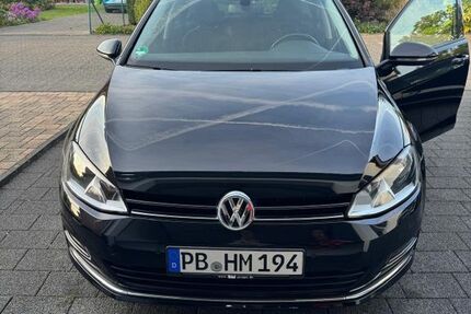VW Golf 96.324 km 12.500 &euro; Paderborn 33106