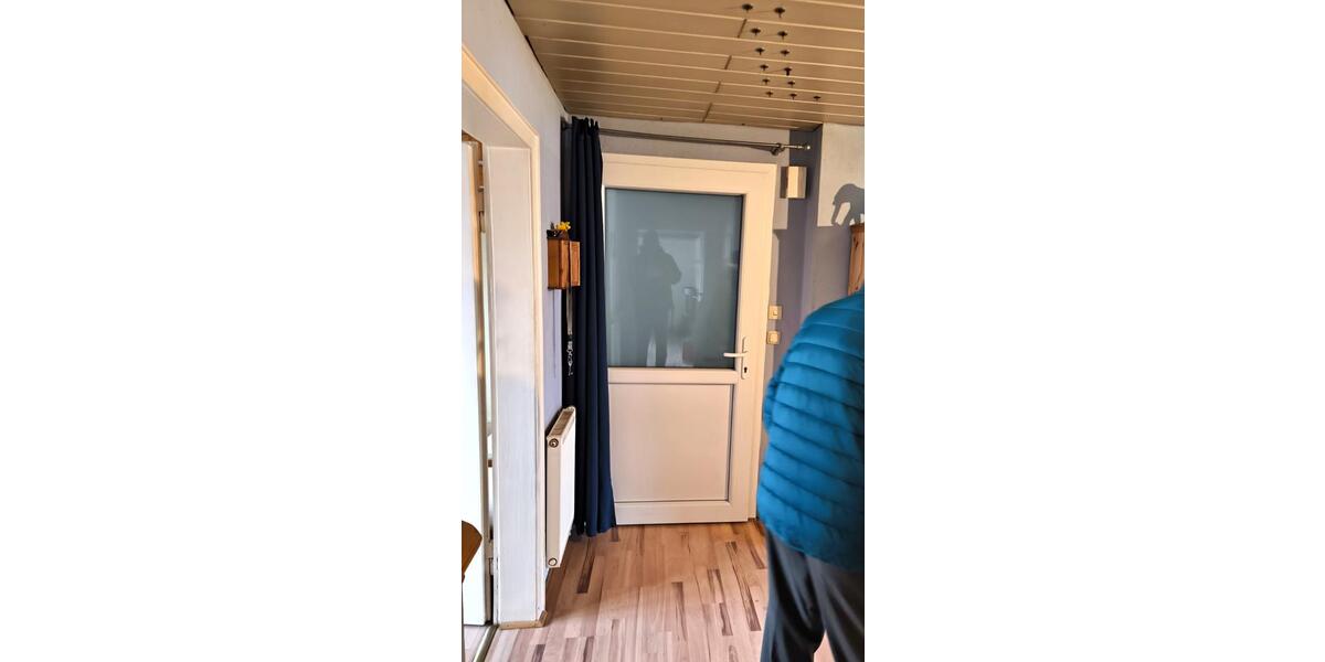 Dachgeschoßwohnung Paderborn Neuenbeken - 4 Zimmer, 85 m&sup2;, 595&euro; | Angebot:25098749