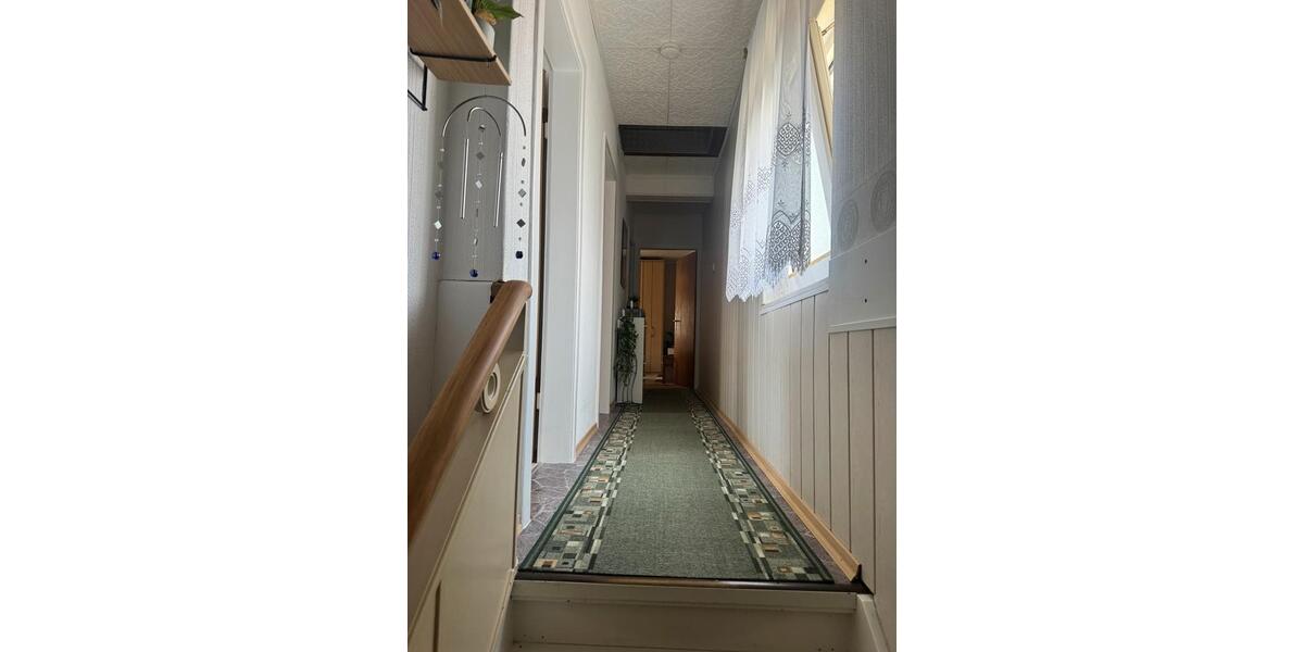 Einfamilienhaus Altenbeken - 3 Zimmer, 100 m&sup2;, 1.000&euro; | Angebot:27615066