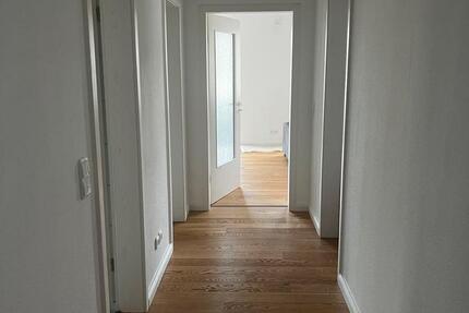 Wohnung Detmold Hiddesen - 3 Zimmer, 80 m&sup2;, 850&euro; | Angebot:26108052