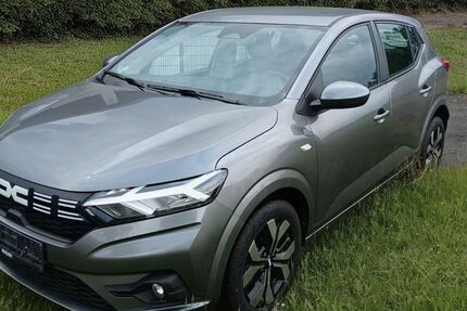 Dacia Sandero 18.800 km 15.500 &euro; Paderborn 33098