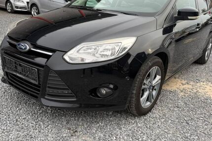 Ford Focus 192.000 km 2.199 &euro; Paderborn 33100