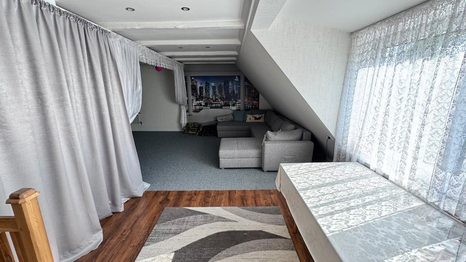Einfamilienhaus Bad Driburg - 7 Zimmer, 172 m&sup2;, 280.000&euro; | Angebot:27426502