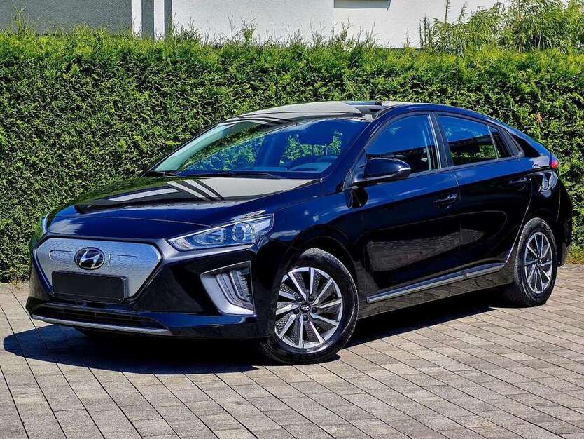 Hyundai IONIQ 80.000 km 15.499 € Bad Lippspringen 33175