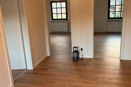 Wohnung Delbrück - 4 Zimmer, 145 m&sup2;, 1.200&euro; | Angebot:26358090