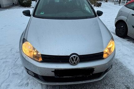 VW Golf 228.000 km 5.200 &euro; Borchen 33178