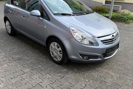 Opel Corsa 150.000 km 1.899 &euro; Paderborn 33100