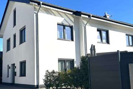 Haus Oerlinghausen - 4 Zimmer, 149 m&sup2;, 465.000&euro; | Angebot:26154195