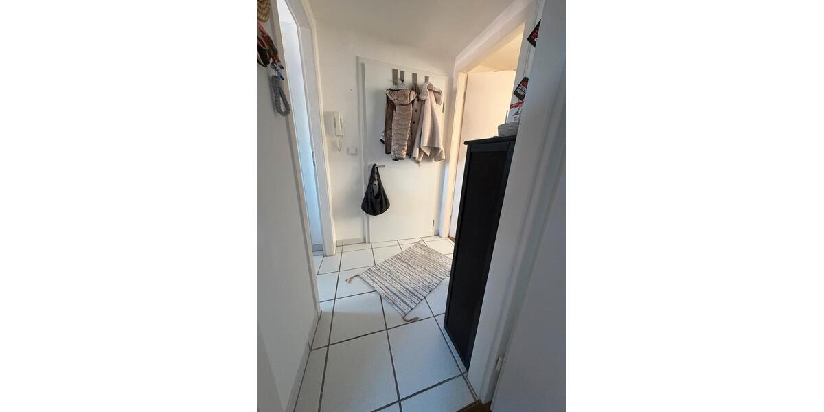 Dachgeschoßwohnung Paderborn Univiertel - 3 Zimmer, 70 m&sup2;, 1.300&euro; | Angebot:25282885