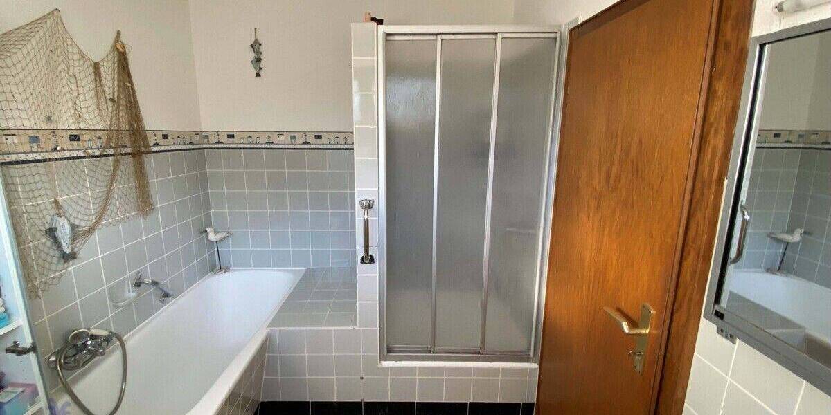 Einfamilienhaus Detmold / Schling Heiligenkirchen - 4 Zimmer, 114 m&sup2;, 269.000&euro; | Angebot:23614098