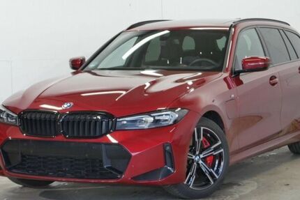 BMW 330 27.800 km 48.840 € Paderborn 33100