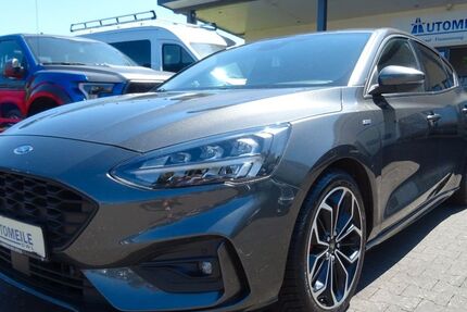 Ford Focus 59.000 km 17.690 € OERLINGHAUSEN 33813