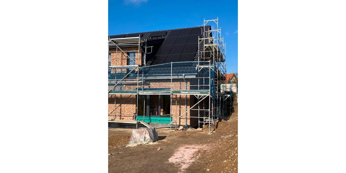 Doppelhaushälfte Detmold Hakedahl - 5 Zimmer, 130 m&sup2;, 1.900&euro; | Angebot:25051630