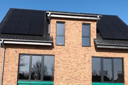 Haus Detmold Hakedahl - 5 Zimmer, 128 m&sup2;, 1.830&euro; | Angebot:25051630