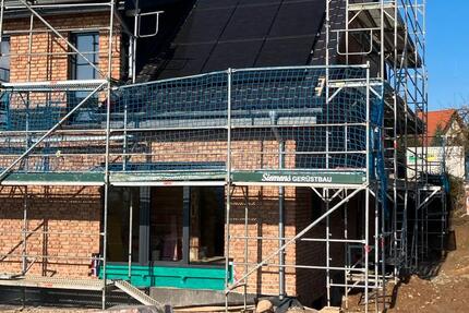 Haus Detmold Hakedahl - 5 Zimmer, 130 m&sup2;, 1.900&euro; | Angebot:25051630