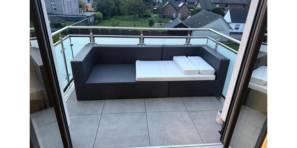 Einfamilienhaus Hövelhof - 2 Zimmer, 47 m&sup2;, 882&euro; | Angebot:27623807