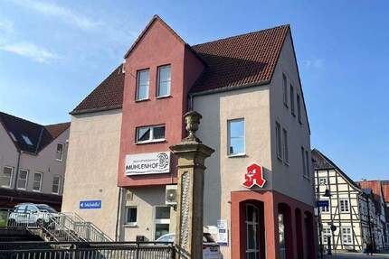 Gewerbeobjekt Paderborn Schloß Neuhaus - 8 Zimmer, 2.400&euro; | Angebot:25781126