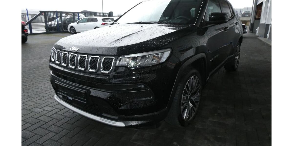 Jeep Compass 30.920 km 21.890 &euro; Paderborn 33106