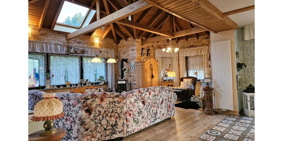 Erdgeschoßwohnung Delbrück - 5 Zimmer, 140 m&sup2;, 1.400&euro; | Angebot:27542460