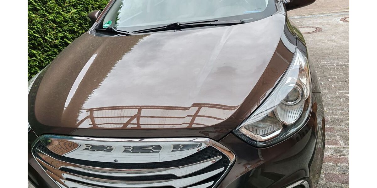 Hyundai ix35 109.000 km 8.900 € Bad Lippspringe 33175