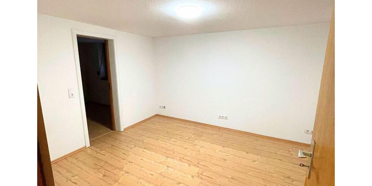 Erdgeschoßwohnung Brakel - 2 Zimmer, 63 m&sup2;, 400&euro; | Angebot:26440867
