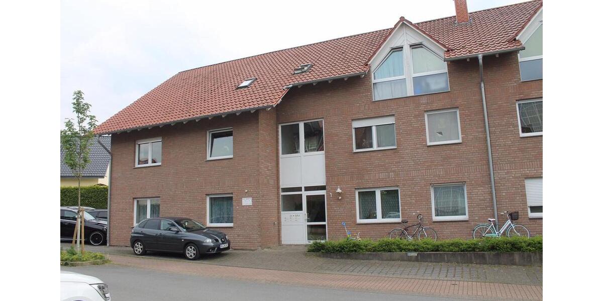 Dachgeschoßwohnung Brakel - 3 Zimmer, 79 m&sup2;, 367&euro; | Angebot:24687375